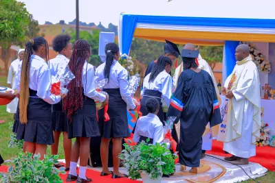 15th Graduation Ceremony – Group Photo